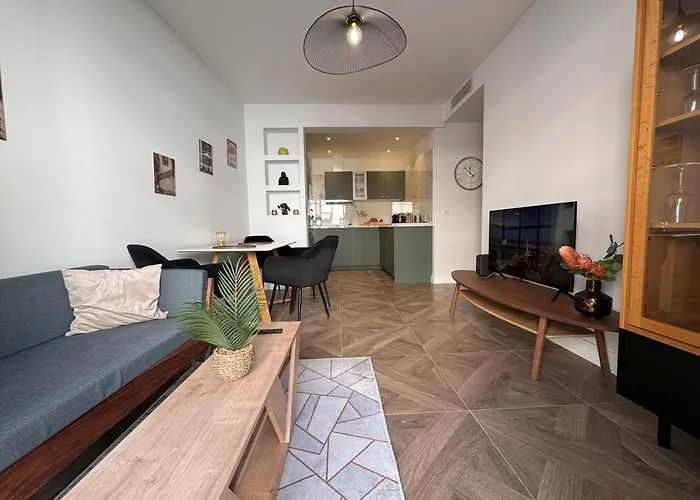 Oscar Apartmán *